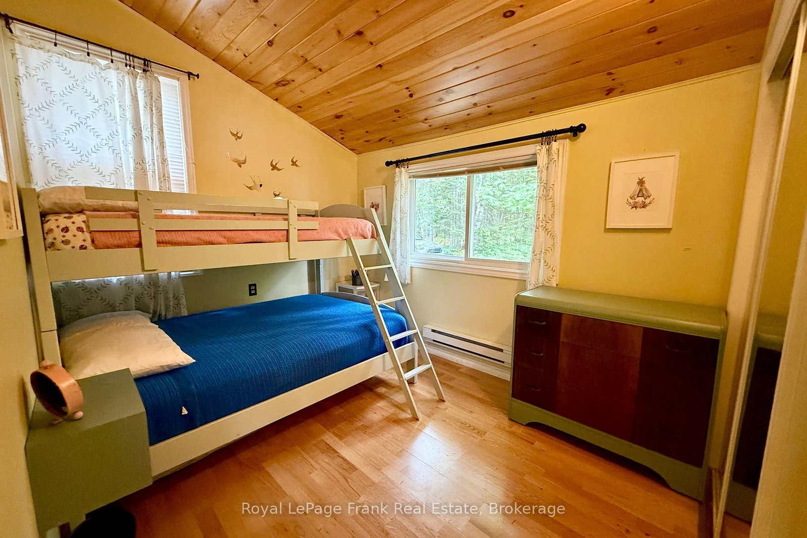 554A South McKenzie Lake Road • South Algonquin, ON photo 21