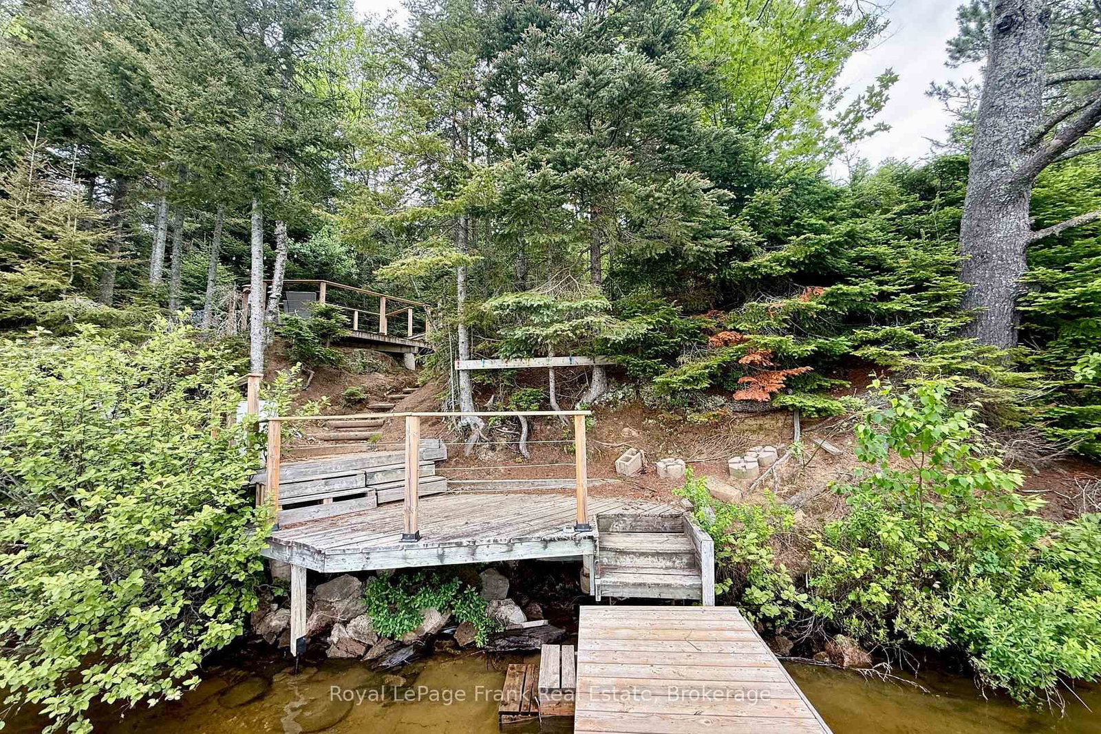 554A South McKenzie Lake Road • South Algonquin, ON photo 33