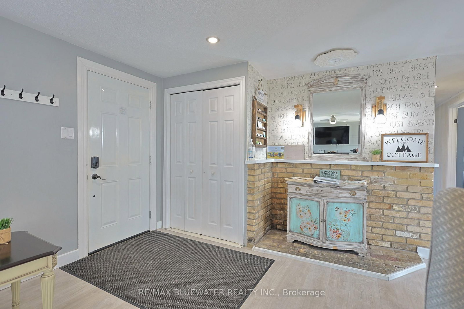9897 Eric Street • Lambton Shores, ON photo 13