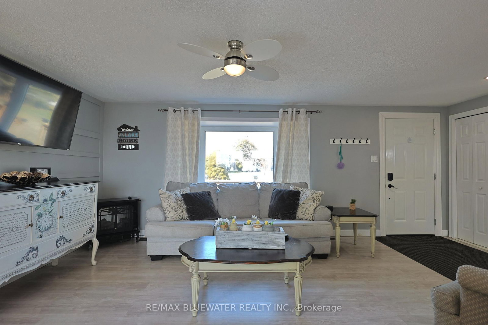 9897 Eric Street • Lambton Shores, ON photo 15