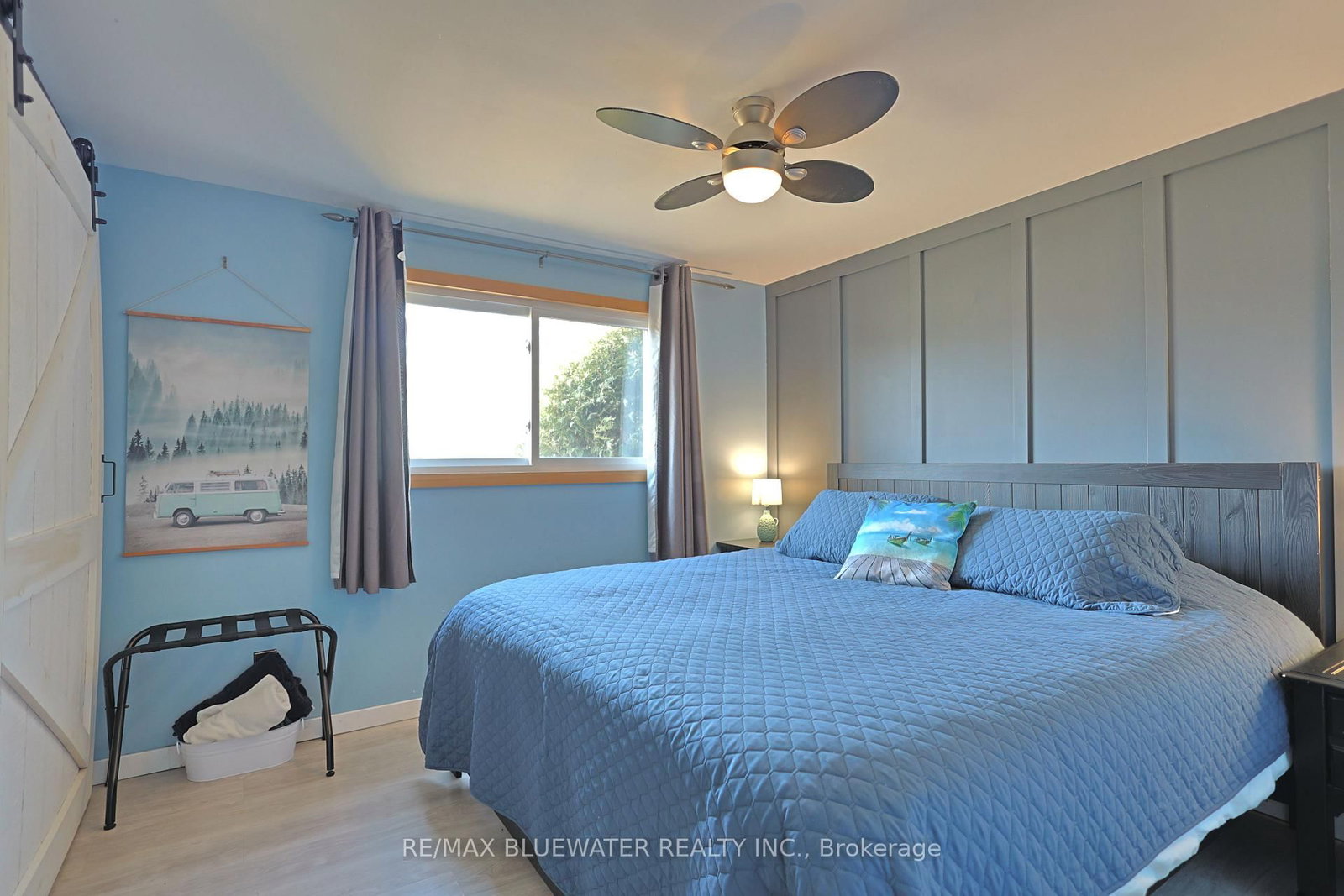 9897 Eric Street • Lambton Shores, ON photo 25