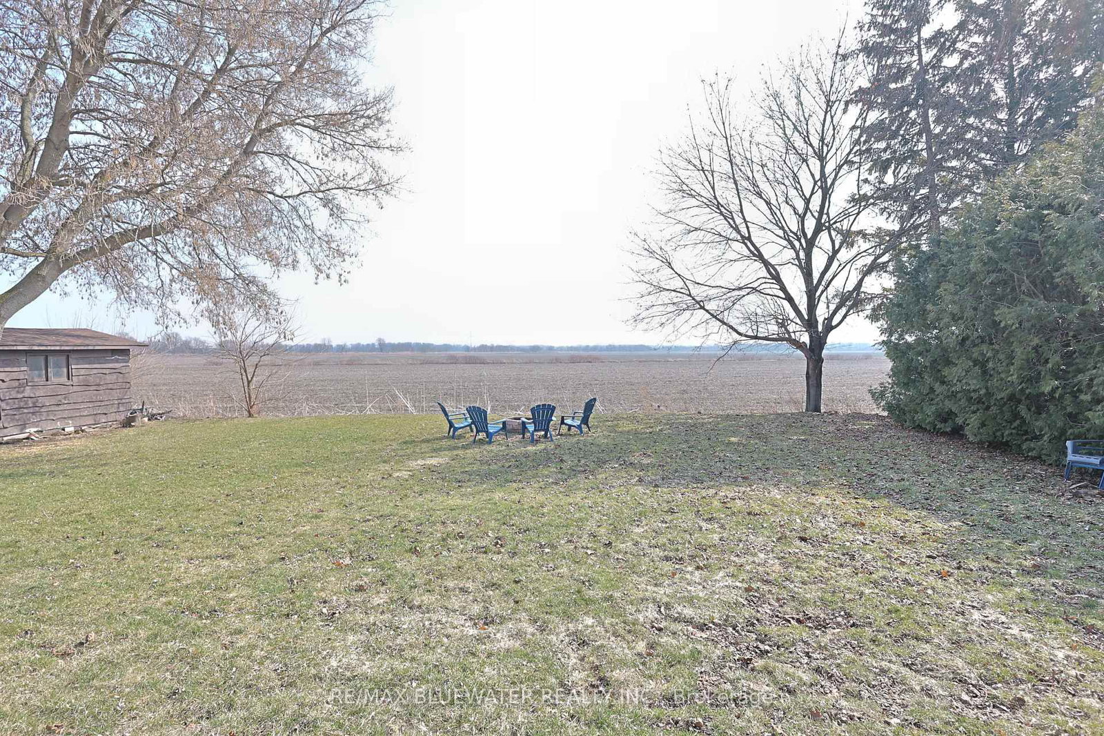 9897 Eric Street • Lambton Shores, ON photo 37
