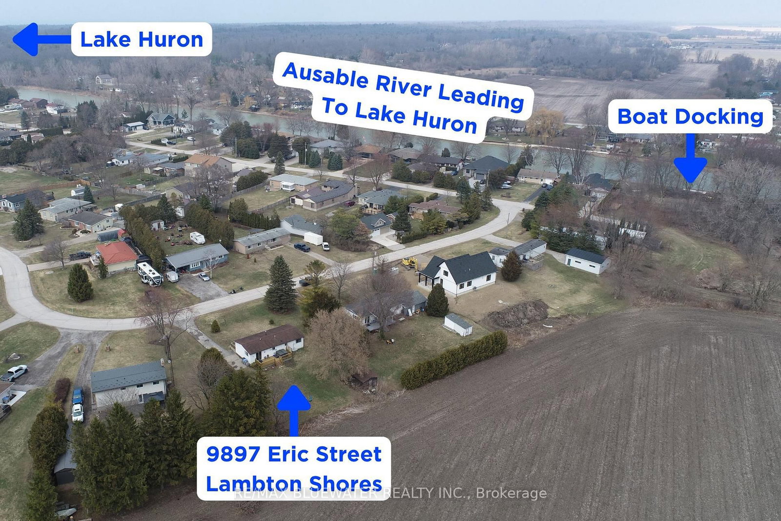 9897 Eric Street • Lambton Shores, ON photo 40