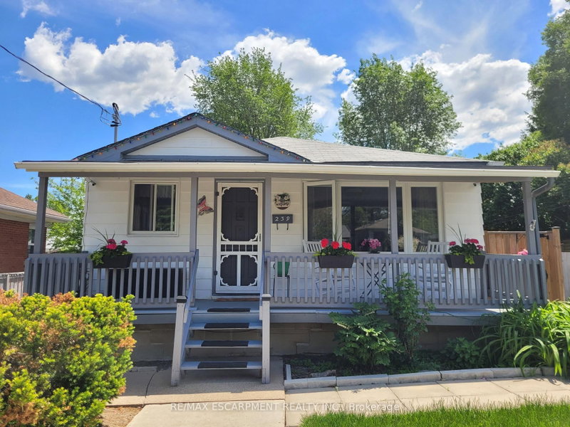 239 WEST 18TH Street