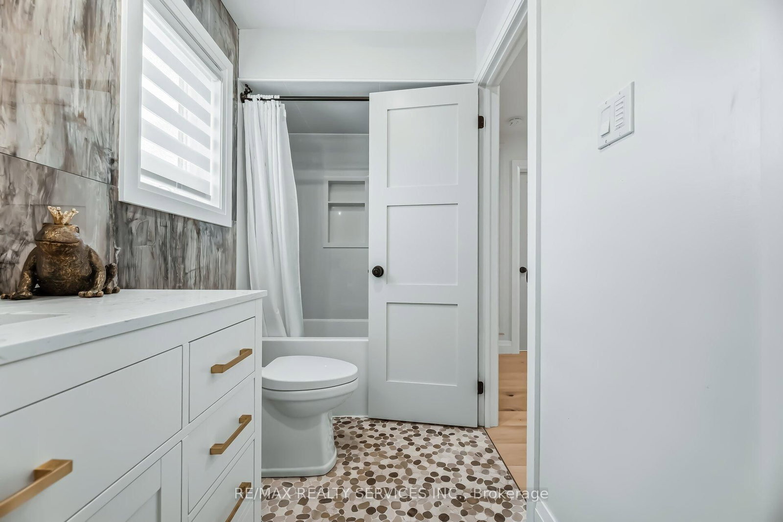 25 Gaydon Way • Brantford, ON photo 26