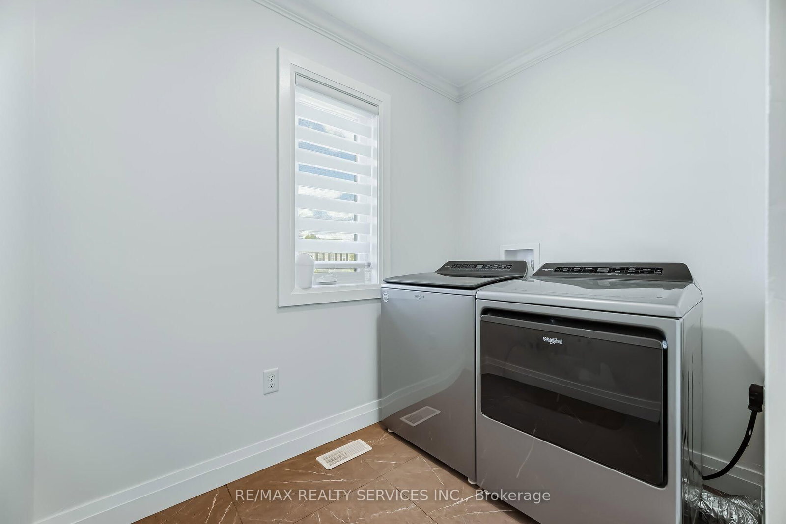 25 Gaydon Way • Brantford, ON photo 31