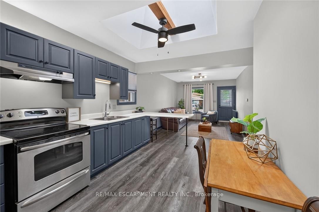 184 London Street N • Hamilton, ON photo 12