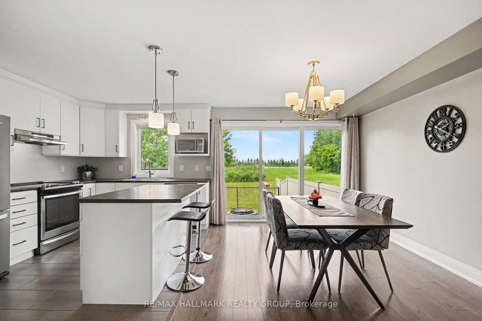 307 Belfort Street • Russell, ON photo 11