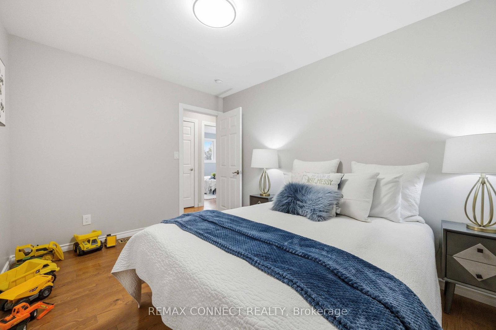 36 Helen Drive • Kawartha Lakes, ON photo 22