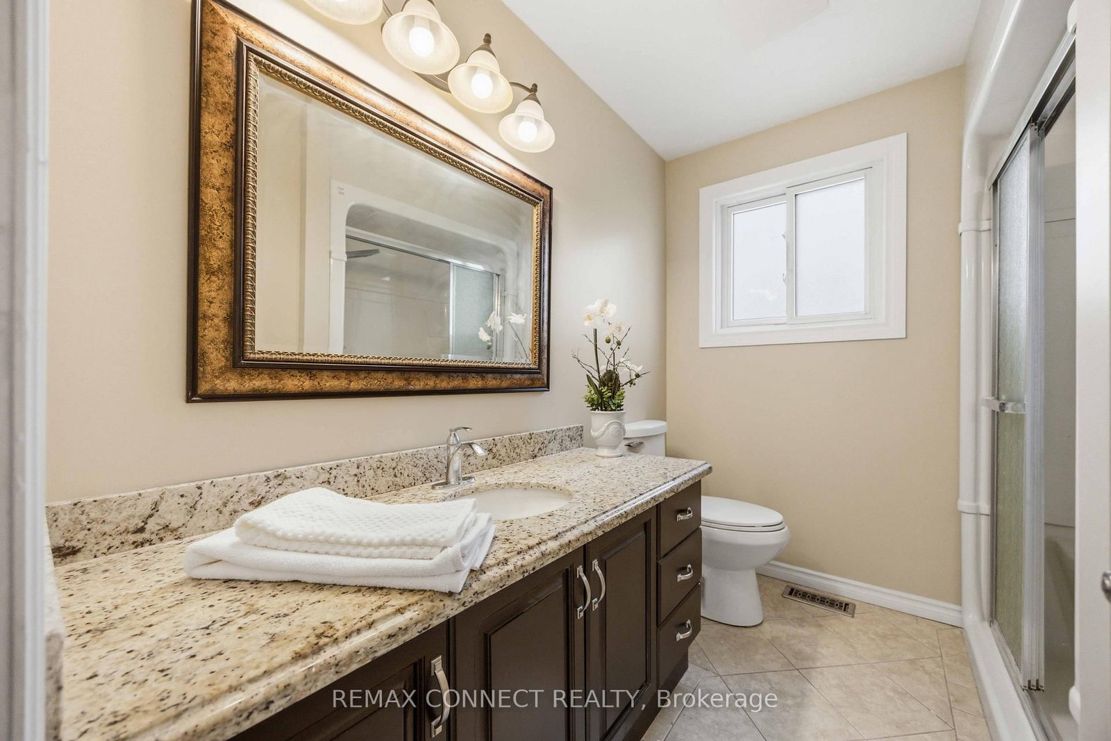 36 Helen Drive • Kawartha Lakes, ON photo 25