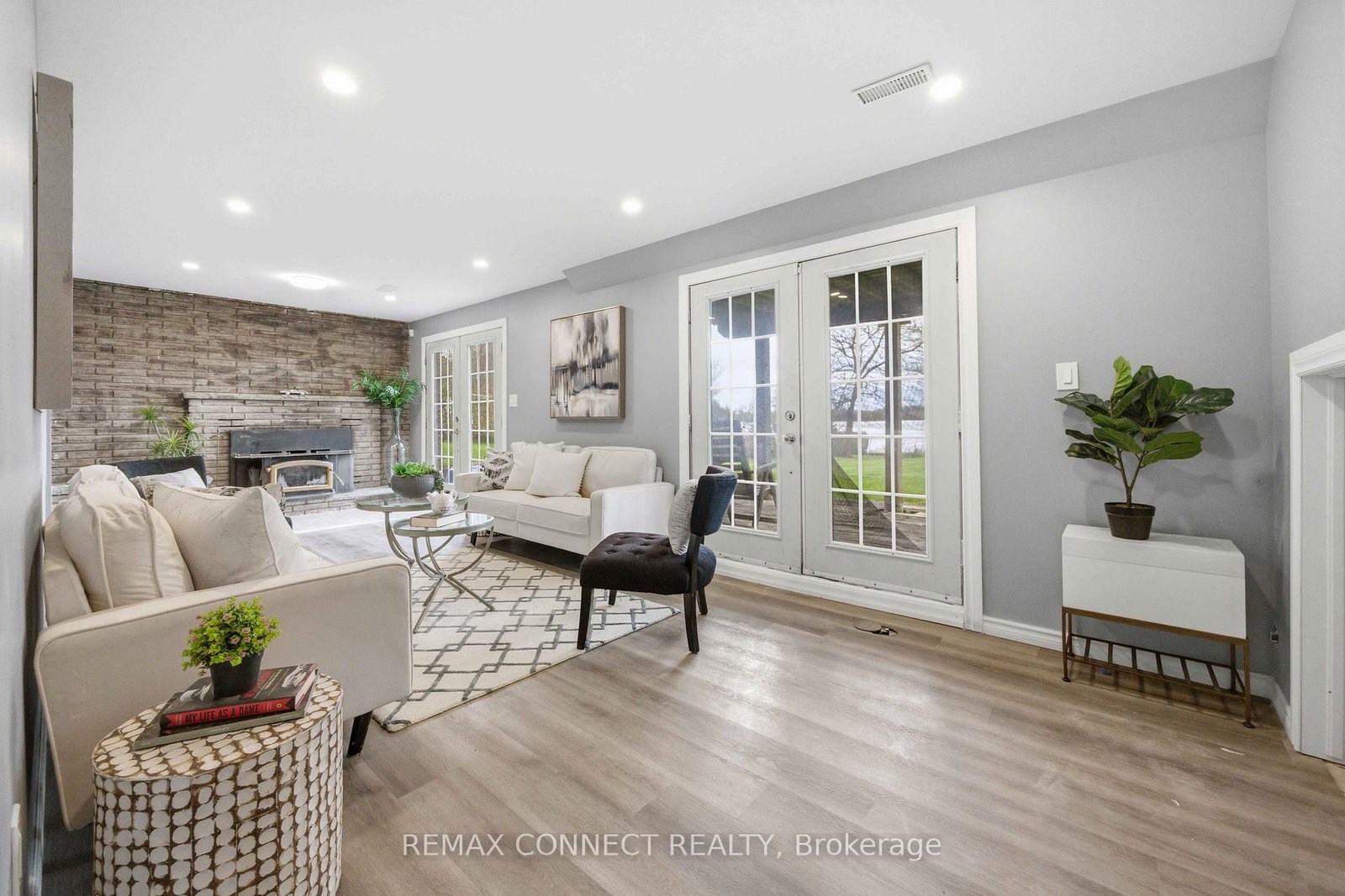 36 Helen Drive • Kawartha Lakes, ON photo 35