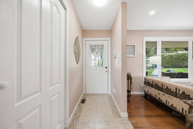 36 Helen Drive • Kawartha Lakes, ON photo 4