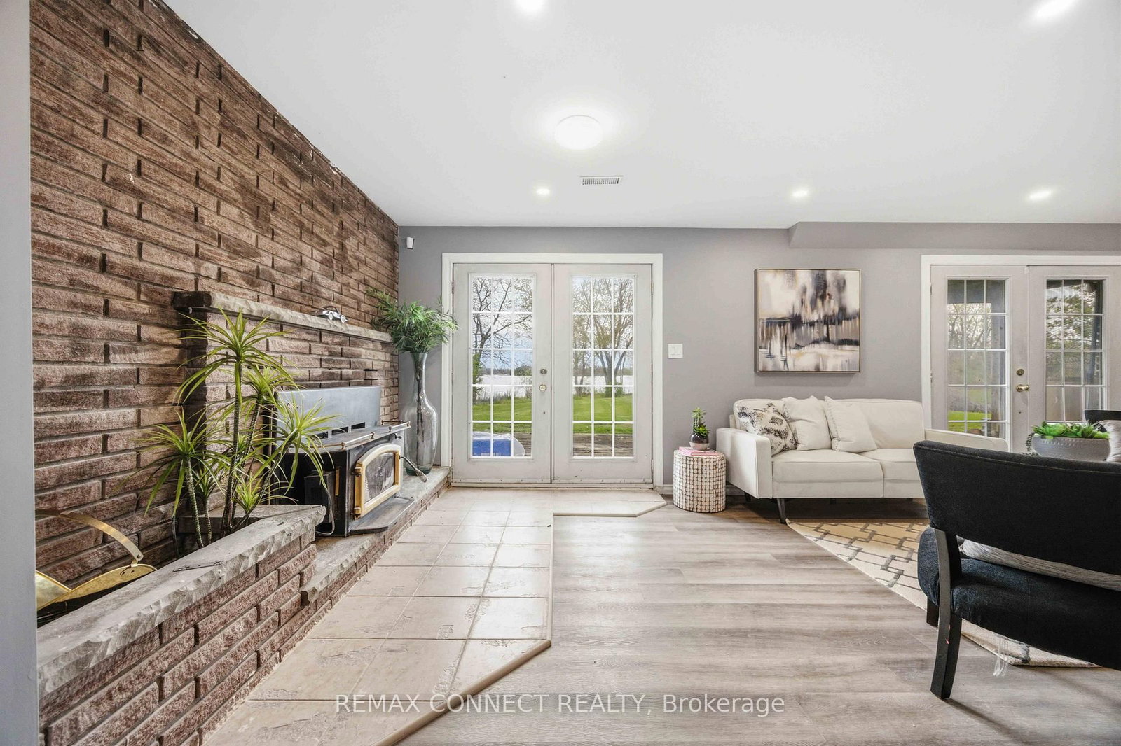 36 Helen Drive • Kawartha Lakes, ON photo 42