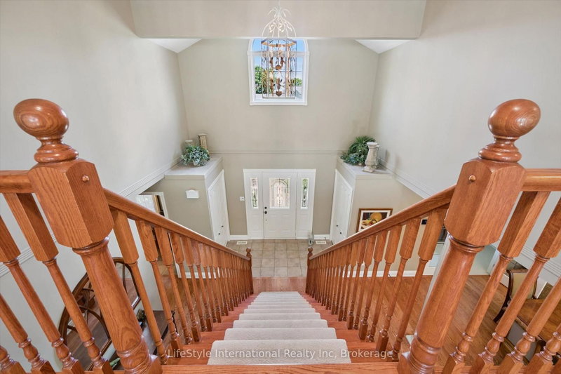 12 Ochs Drive