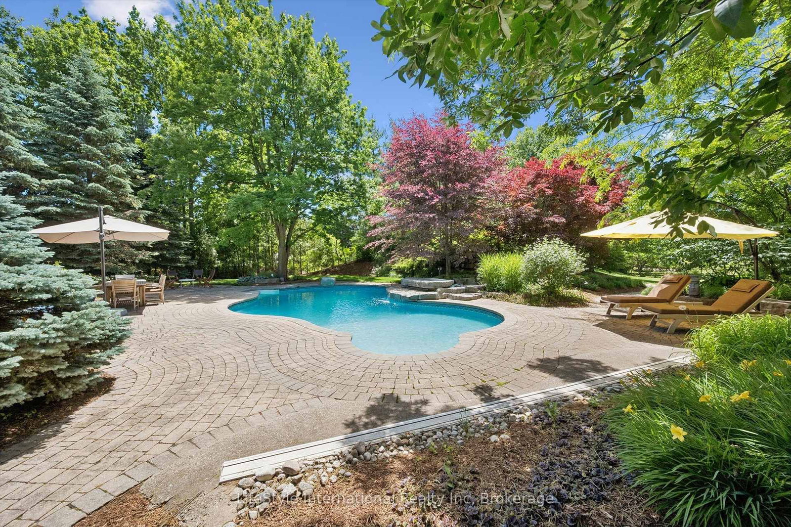 12 Ochs Drive • Puslinch, ON photo 38