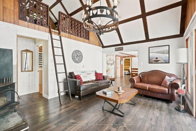 1093 Corylus Lane • Dysart et al, ON photo 8