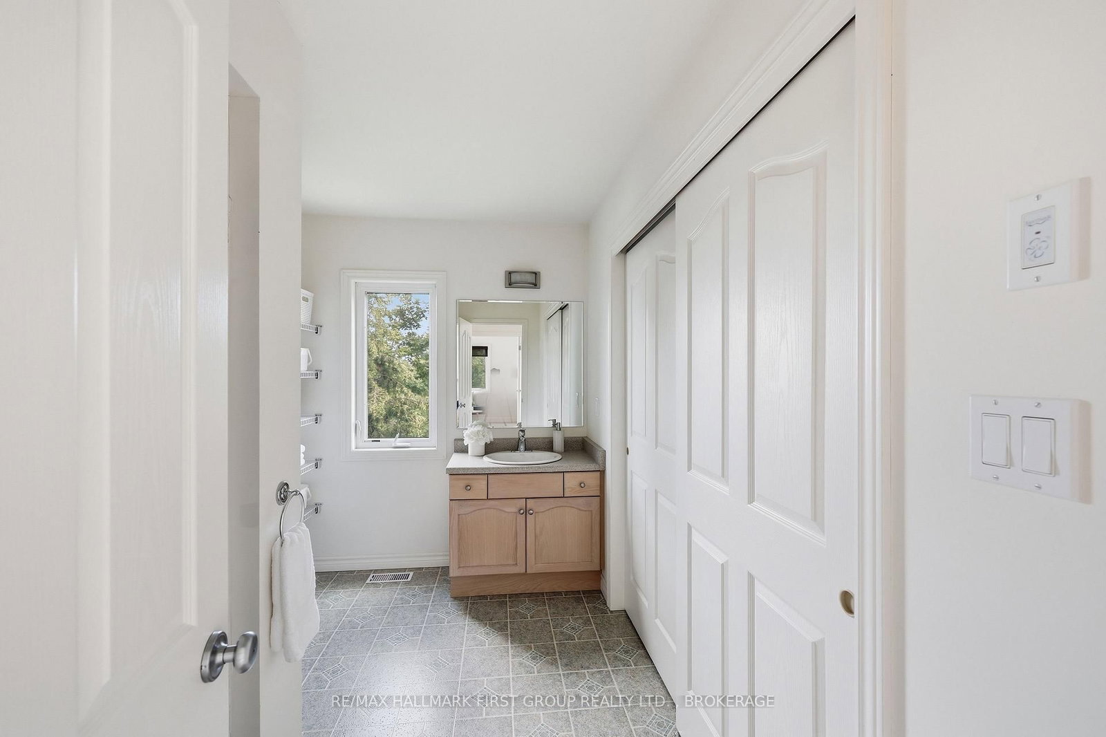 812 Buck Hollow Lane • Leeds and the Thousand Islands, ON photo 28