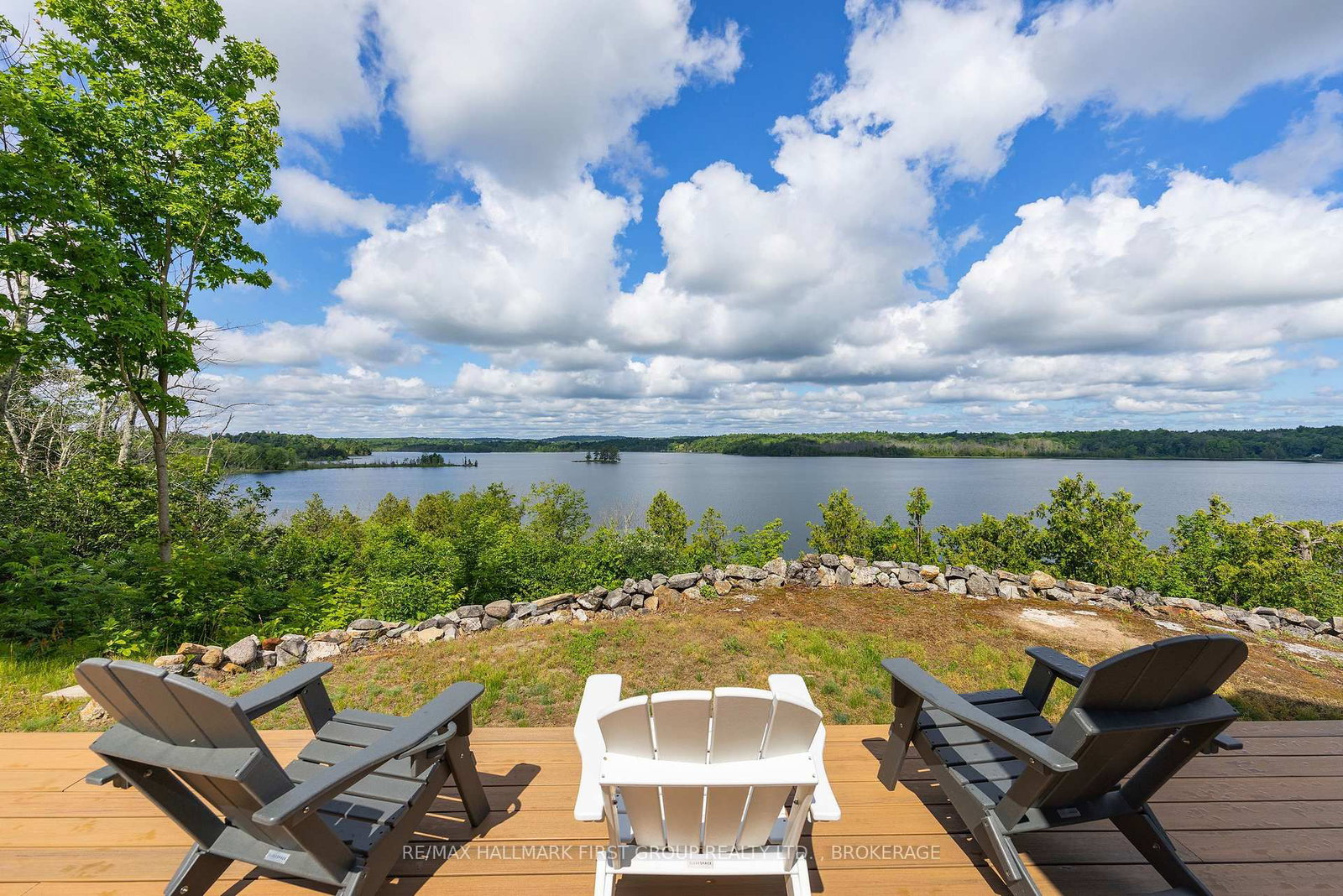 812 Buck Hollow Lane • Leeds and the Thousand Islands, ON photo 4
