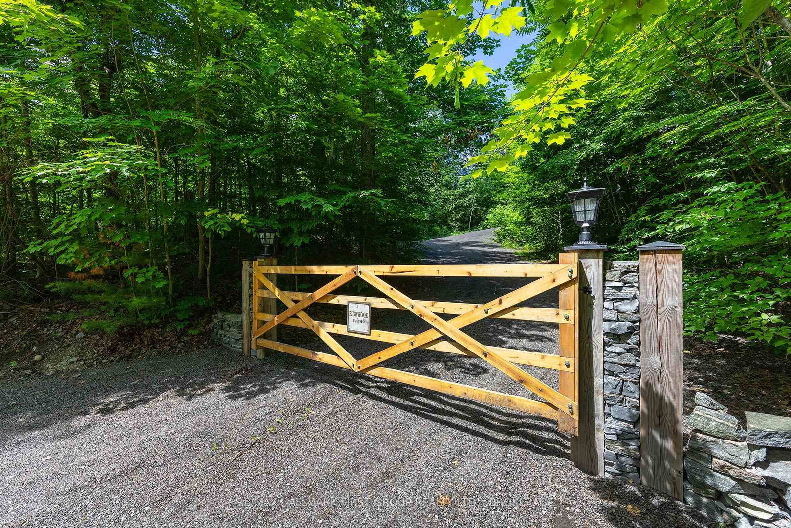 812 Buck Hollow Lane • Leeds and the Thousand Islands, ON photo 43