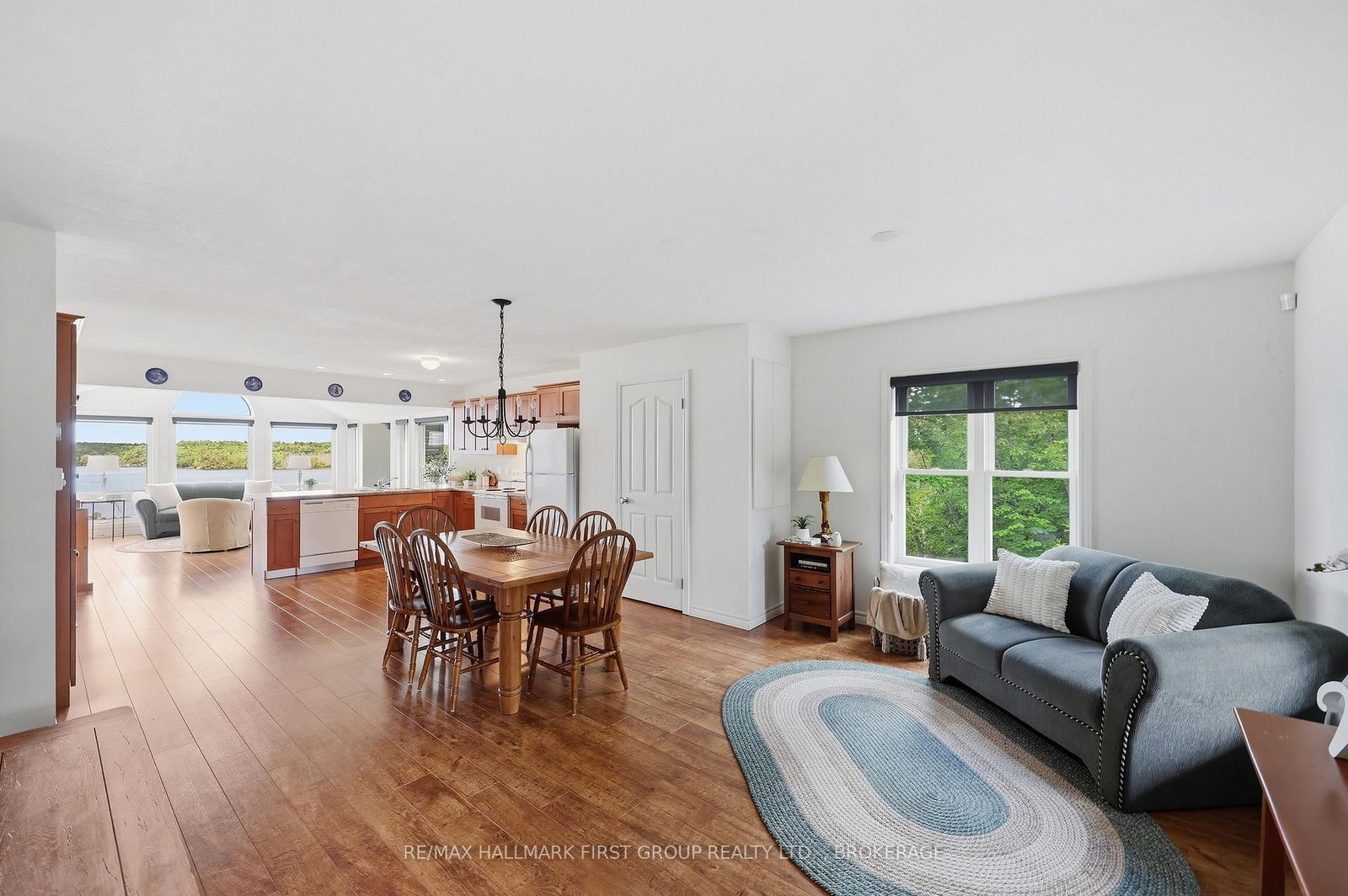812 Buck Hollow Lane • Leeds and the Thousand Islands, ON photo 9