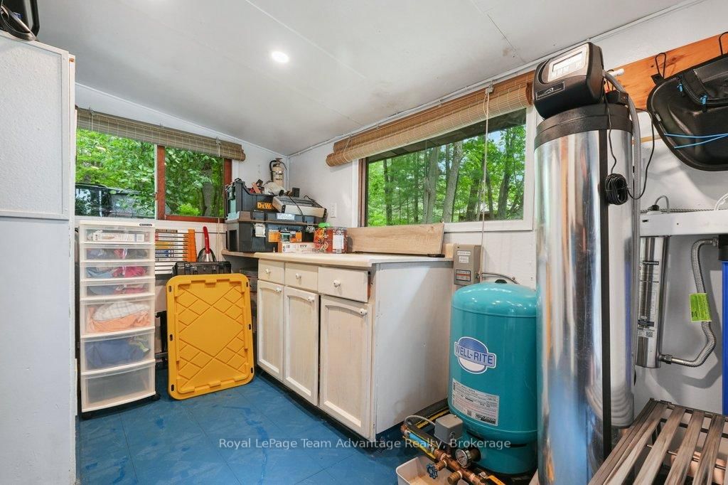 3 N Poachers Point • Carling, ON photo 27