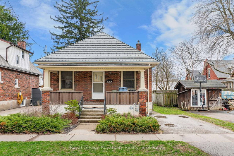 9 Stull Avenue