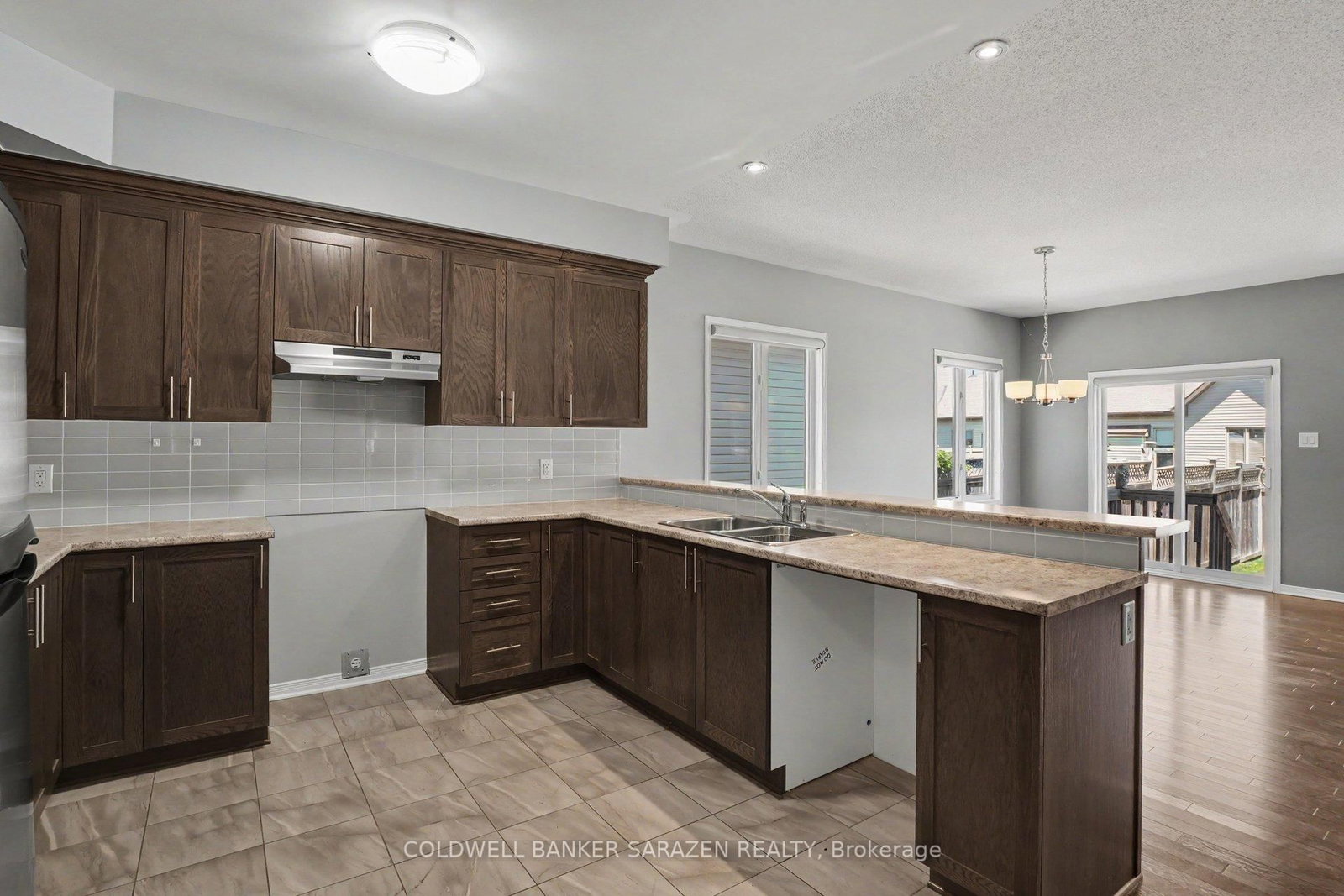 31 Gordon Fergusson Place • Arnprior, ON photo 14