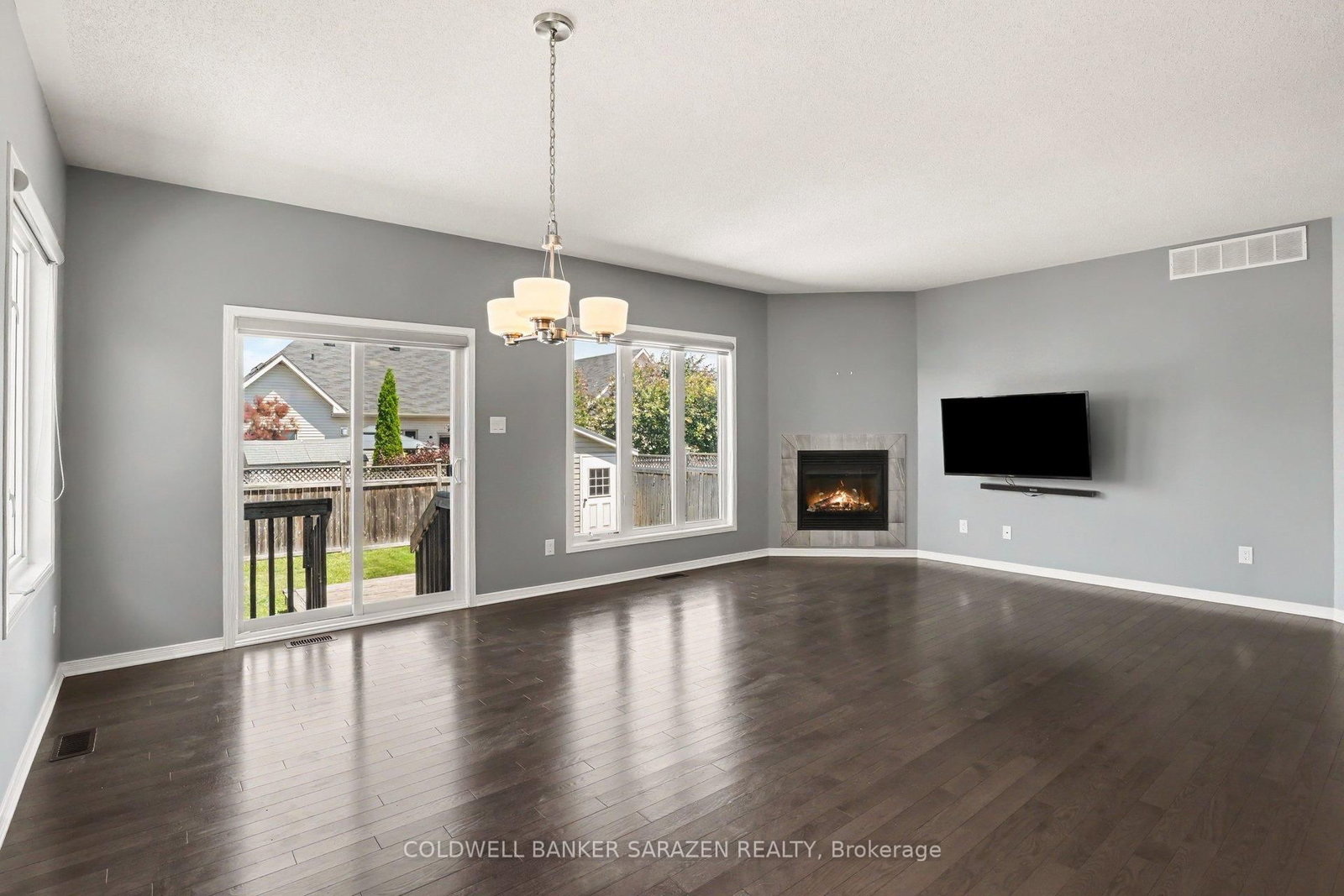 31 Gordon Fergusson Place • Arnprior, ON photo 8