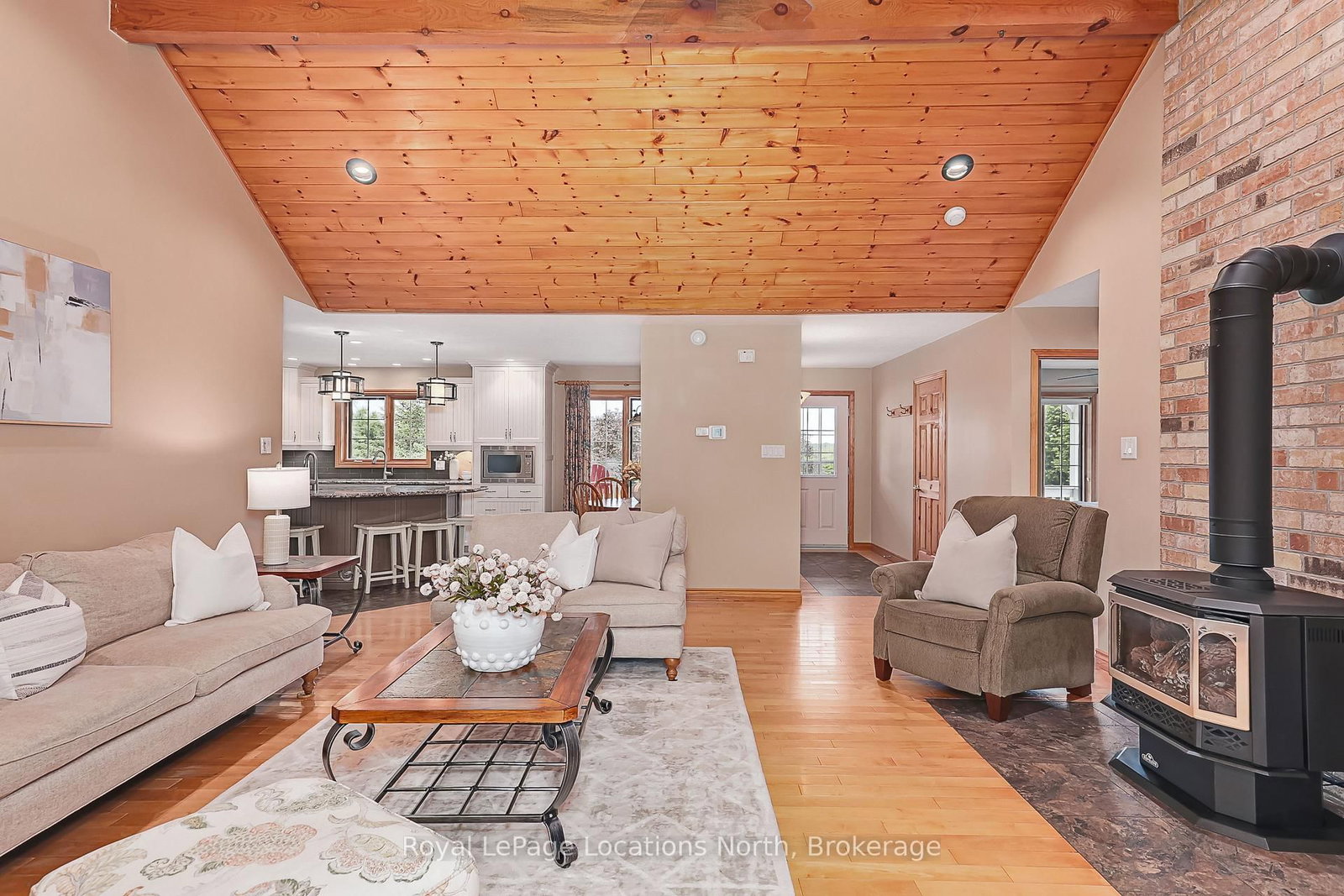 828530 Mulmur-Nottawasaga Townline • Mulmur, ON photo 14