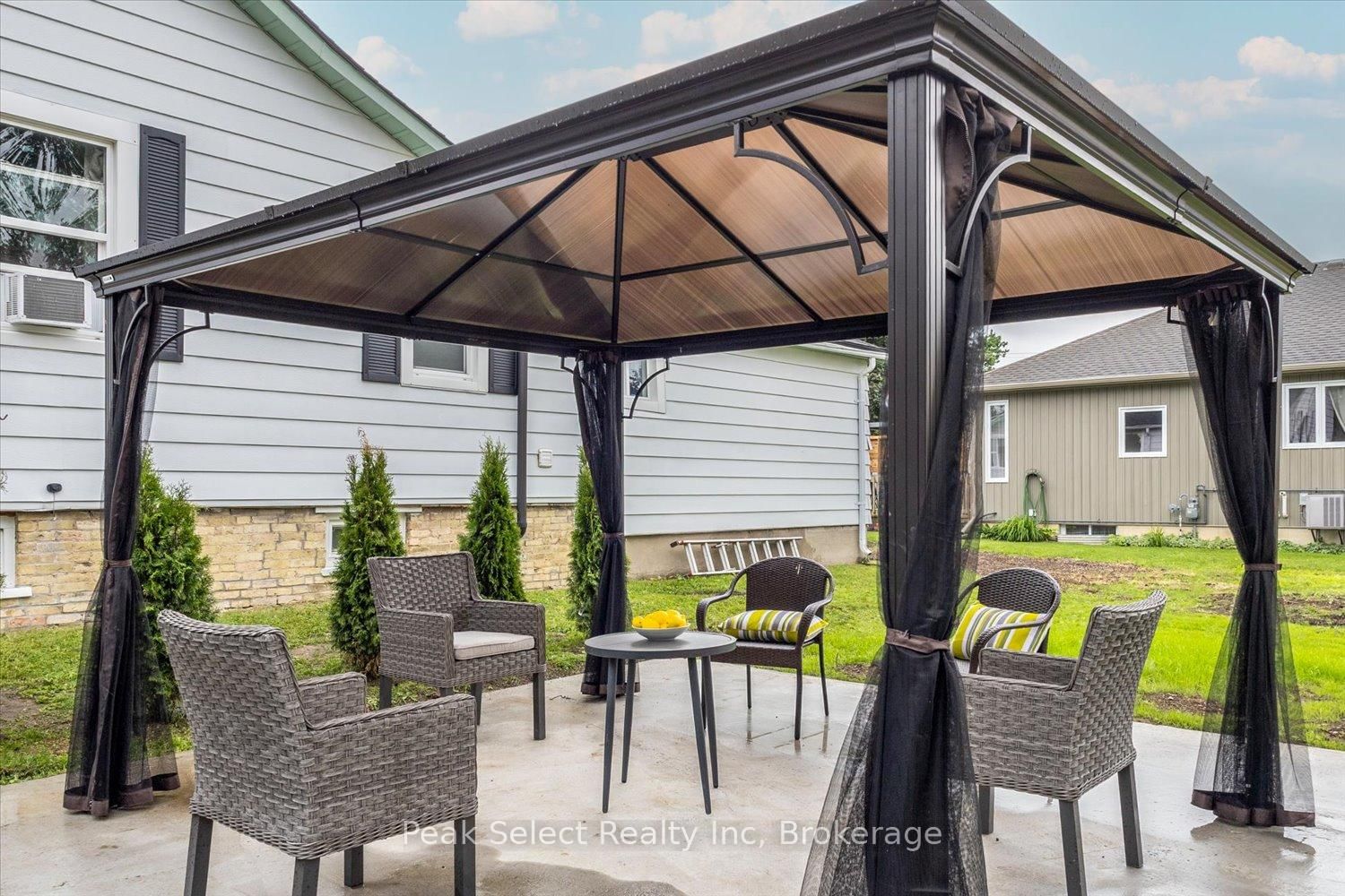 103 Park Street • South Huron, ON photo 18