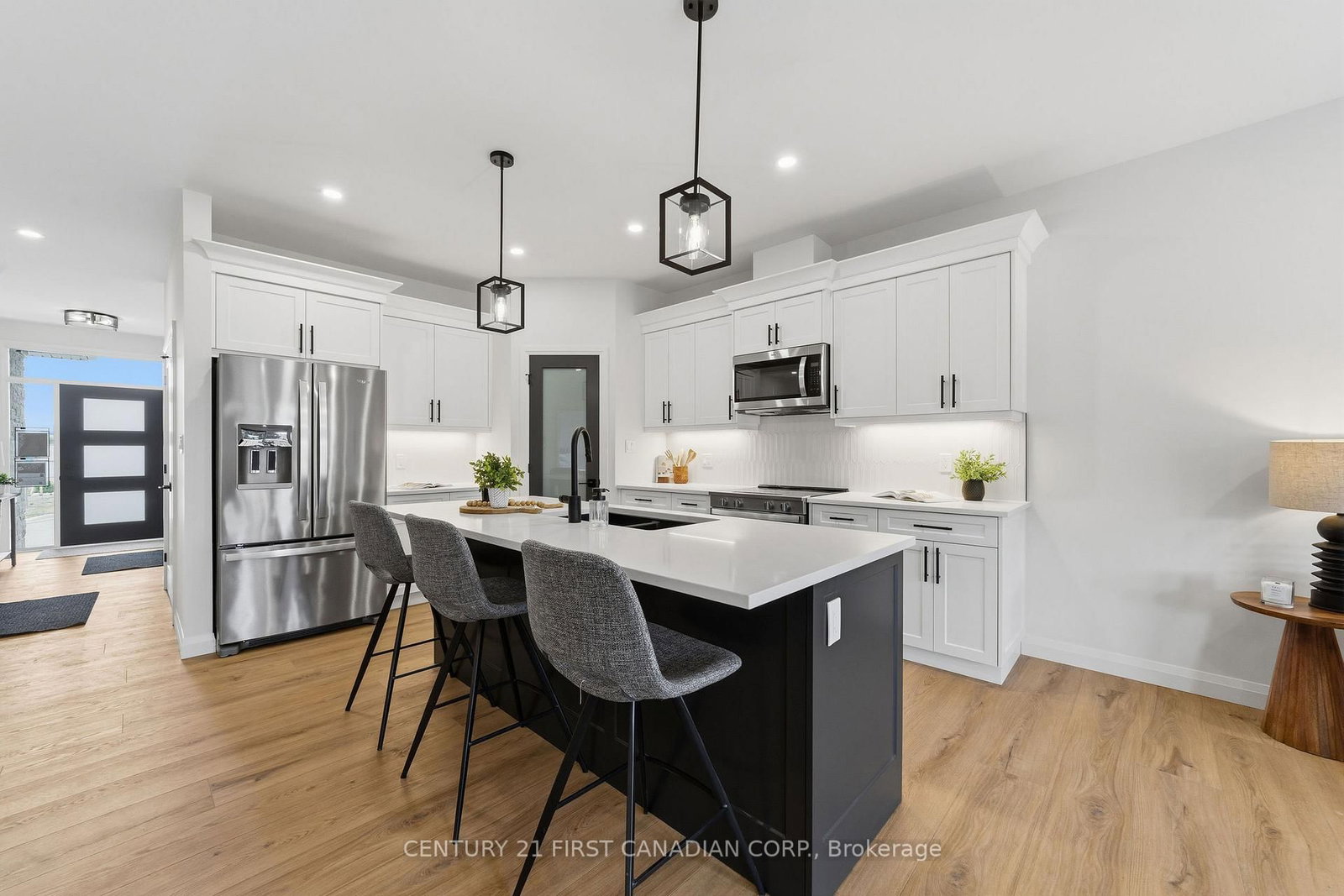 32 Postma Crescent • #12 • North Middlesex, ON photo 11