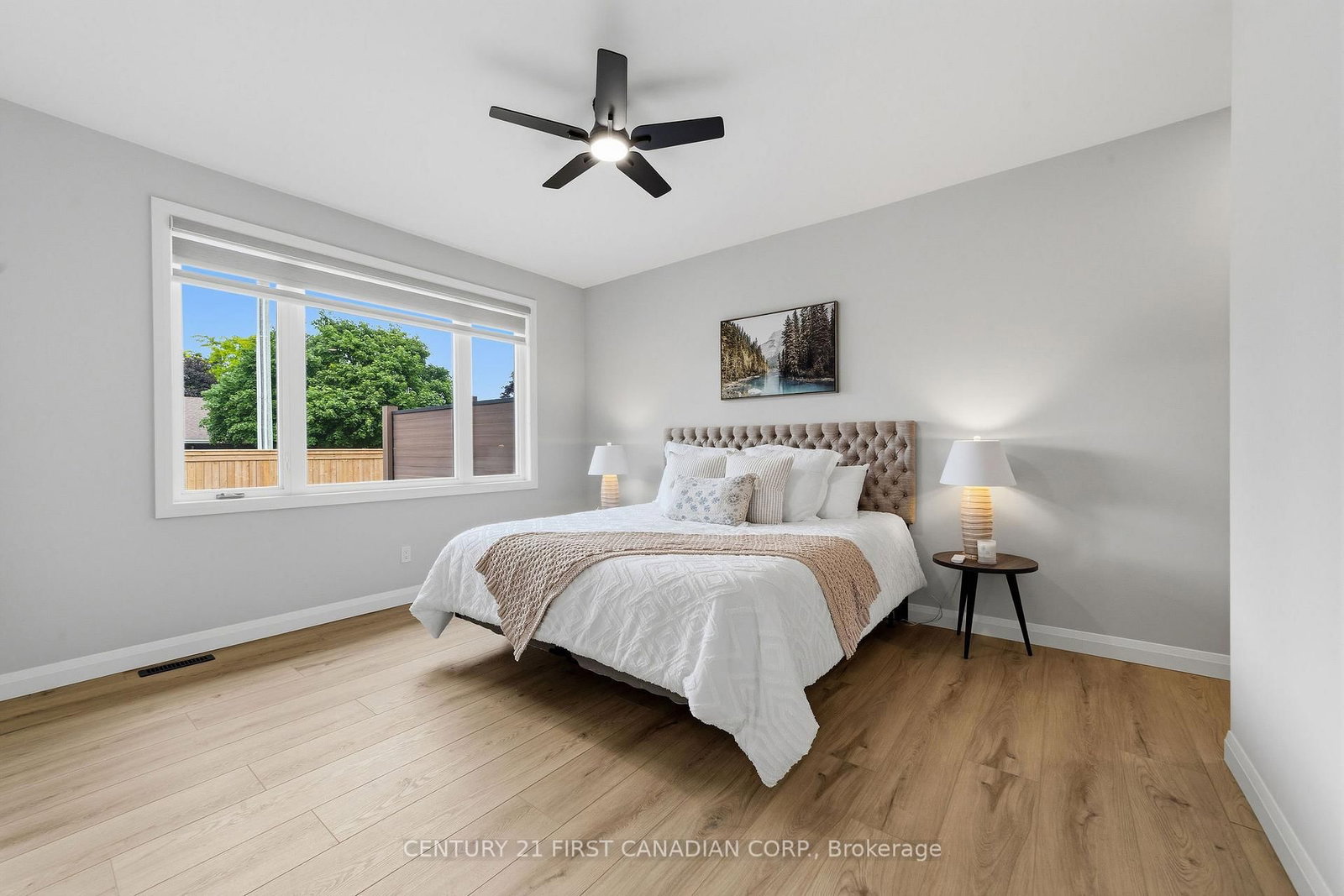 32 Postma Crescent • #12 • North Middlesex, ON photo 17