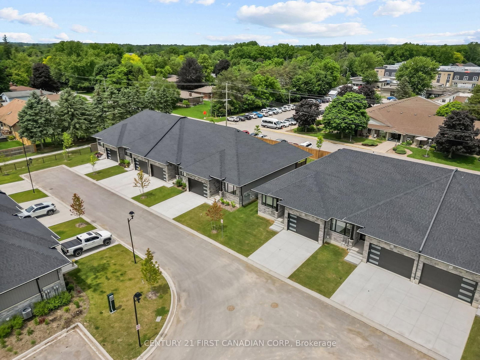 32 Postma Crescent • #12 • North Middlesex, ON photo 4