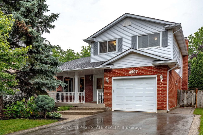 4507 Ivy Gardens Crescent