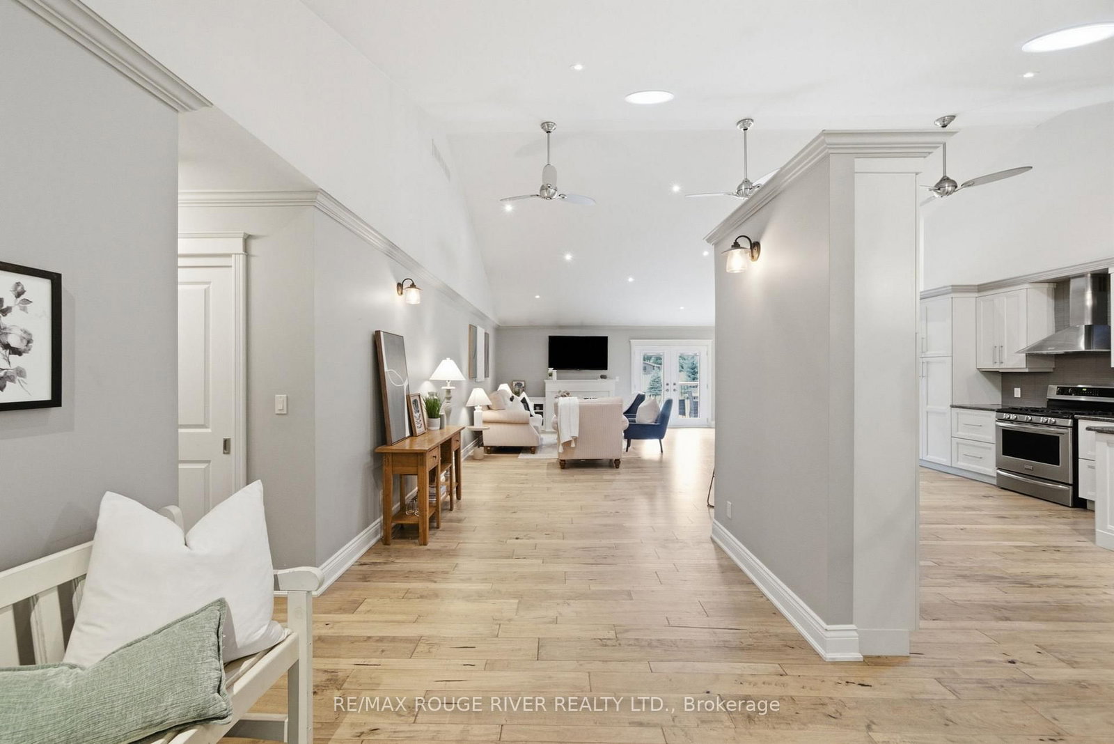 9866 Ellis Road • Hamilton Township, ON photo 7