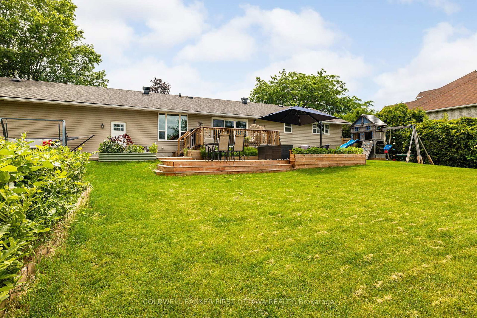 174 Lloydalex Crescent • Carp, ON photo 37