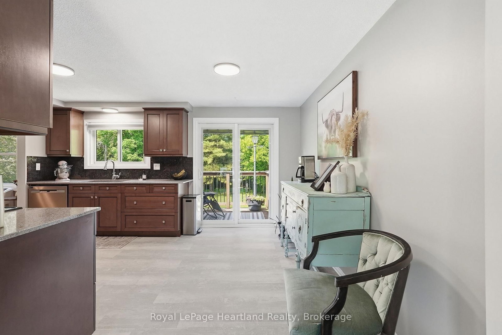 106 CEDAR Court • Chatsworth, ON photo 11
