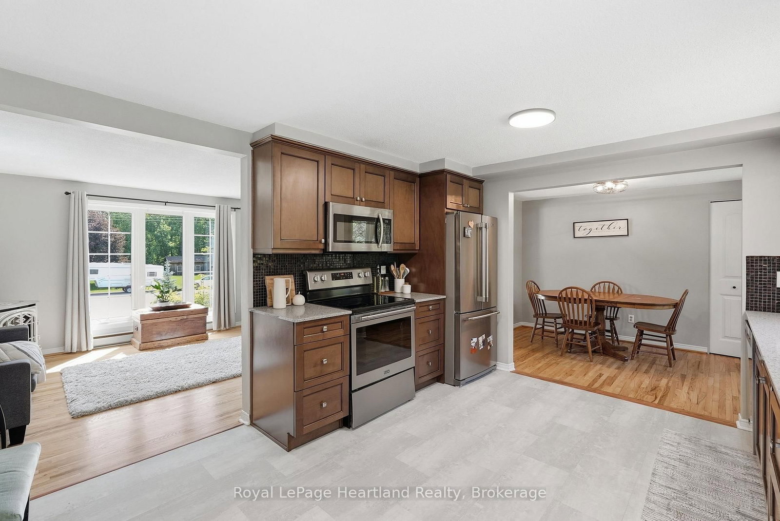 106 CEDAR Court • Chatsworth, ON photo 12