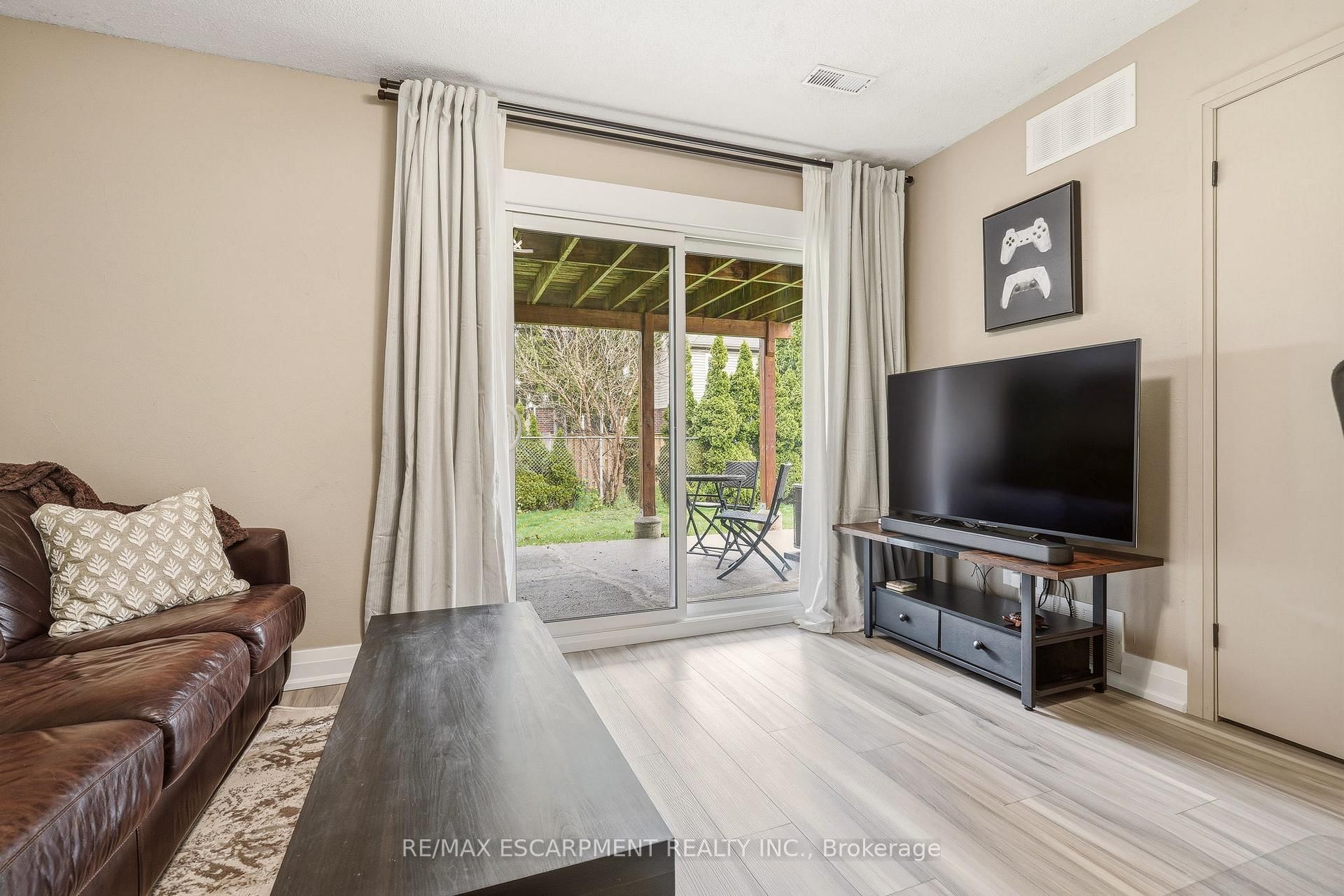 130 Livingston Avenue, Unit 12