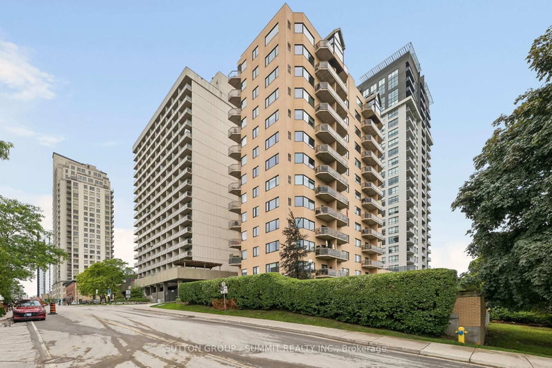 1102 - 19 KING Street