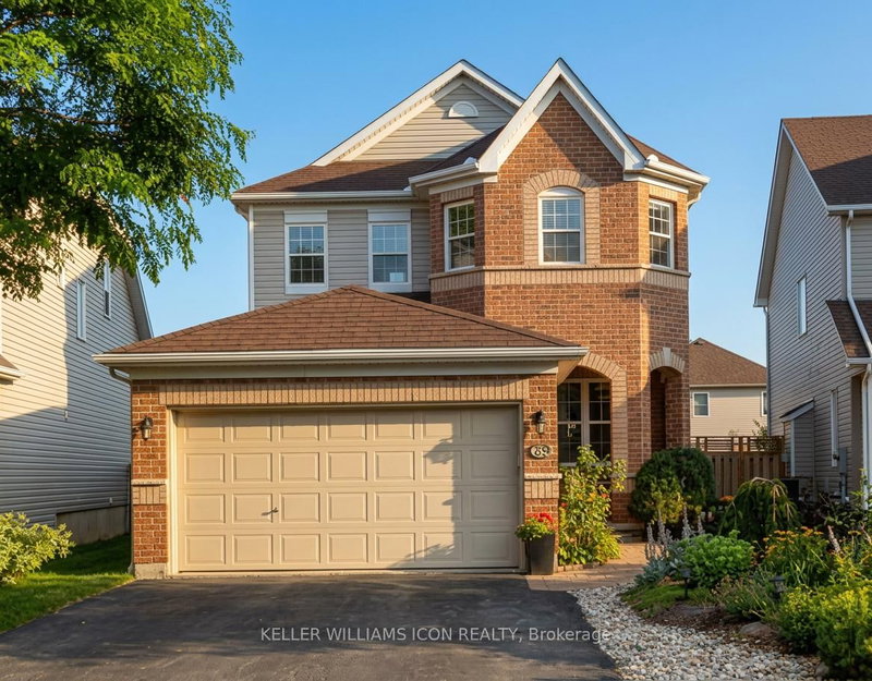 home for lease on 89 Cambior Crescent