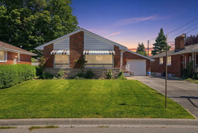 18 Pleasant Avenue