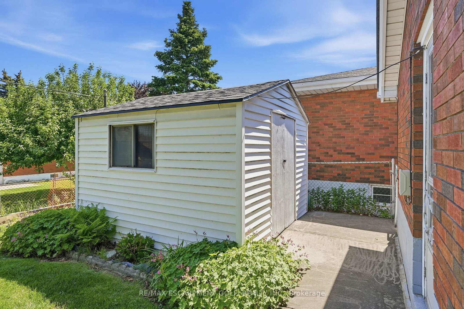 18 Pleasant Avenue • Hamilton, ON photo 28