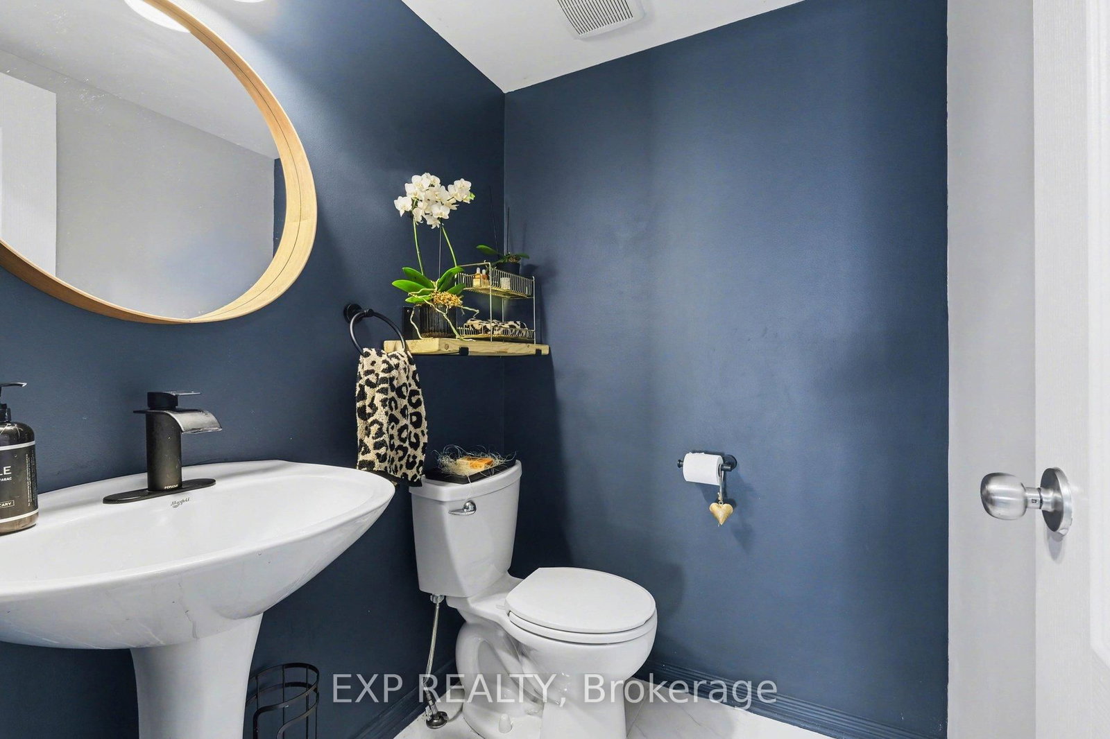 281 Sorento Street • Ottawa, ON photo 11