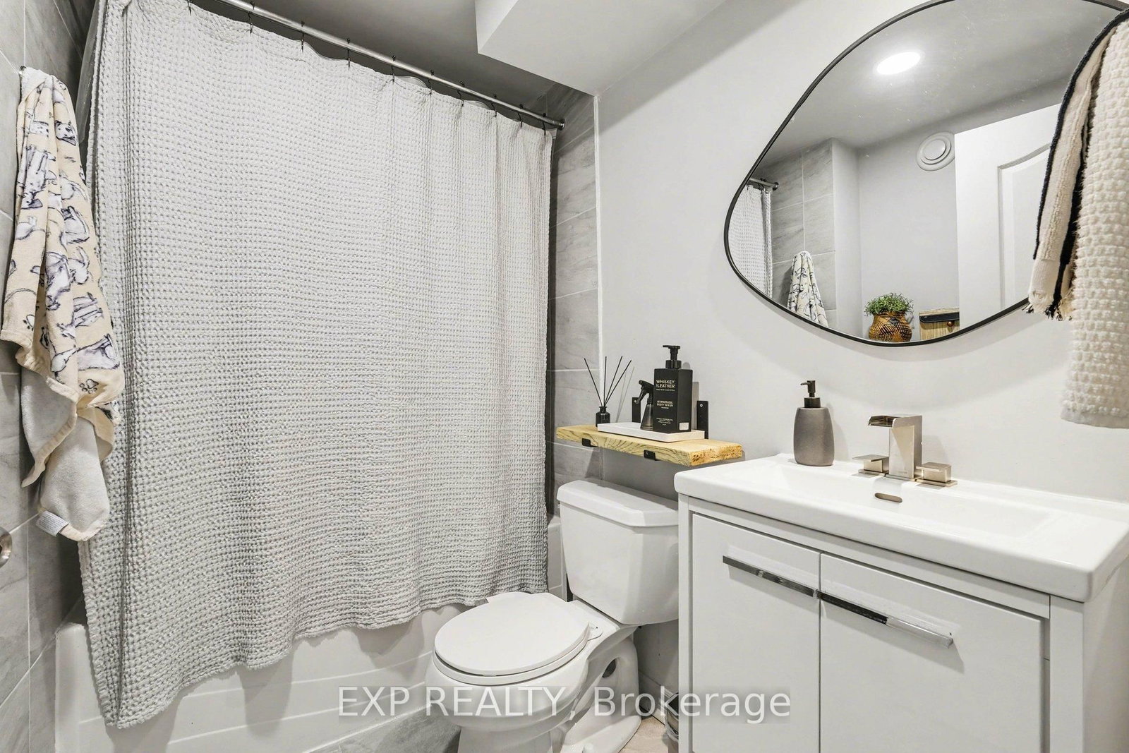 281 Sorento Street • Ottawa, ON photo 25