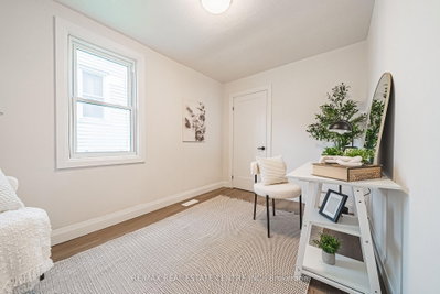 11 Broadview Crescent • Cambridge, ON photo 8