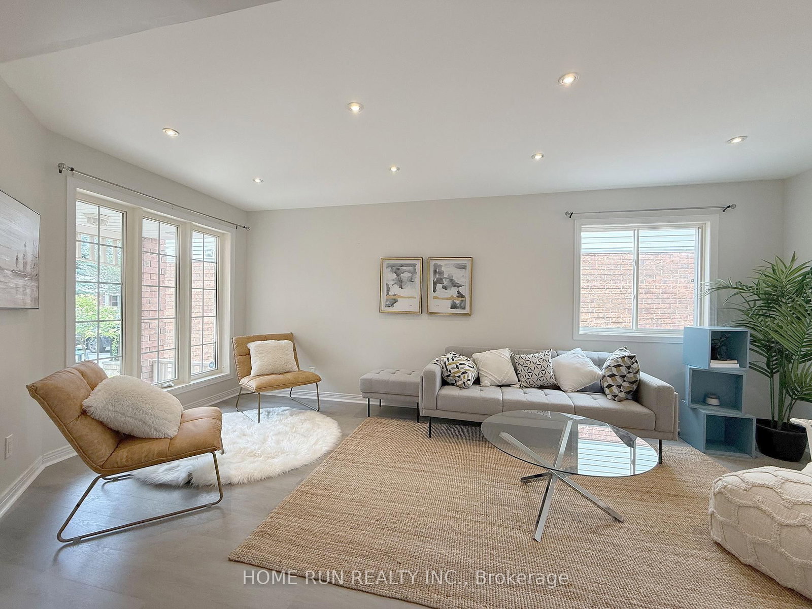 4354 Wildmint Square • Ottawa, ON photo 11