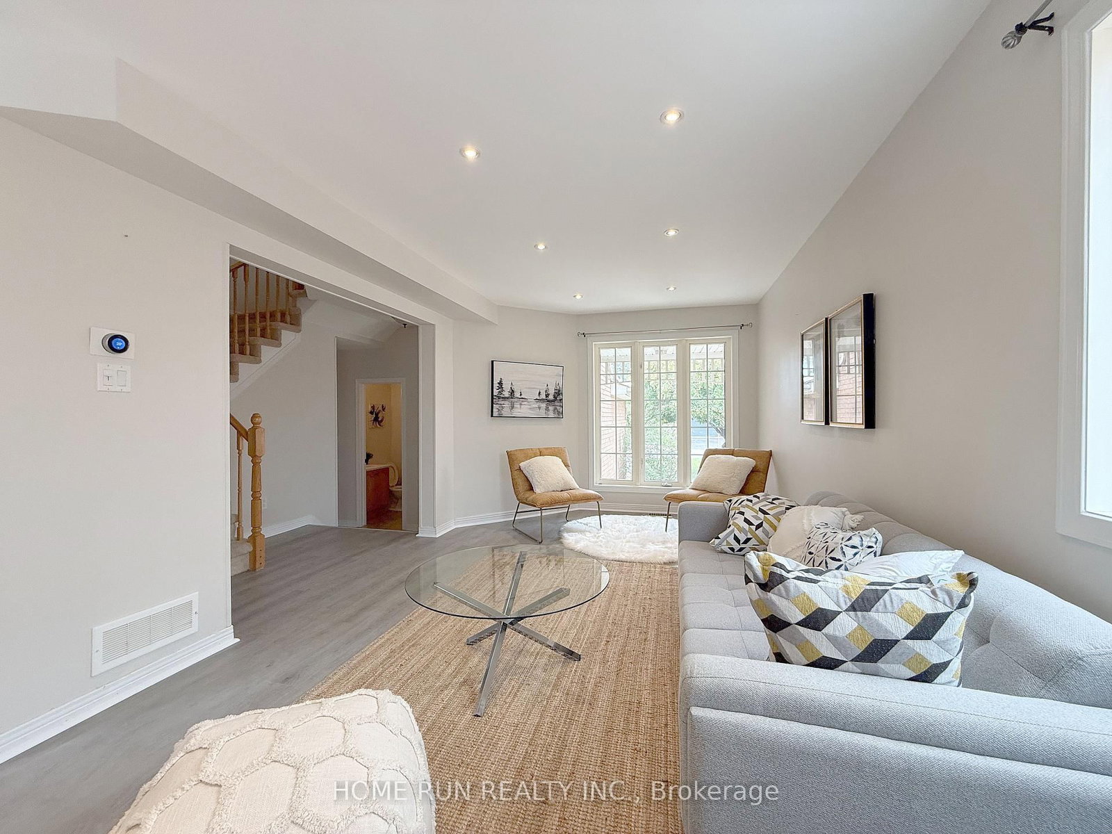 4354 Wildmint Square • Ottawa, ON photo 12