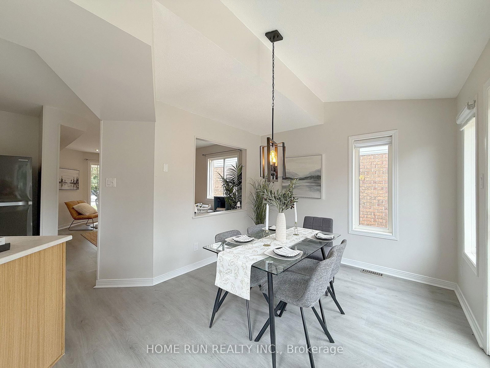 4354 Wildmint Square • Ottawa, ON photo 17