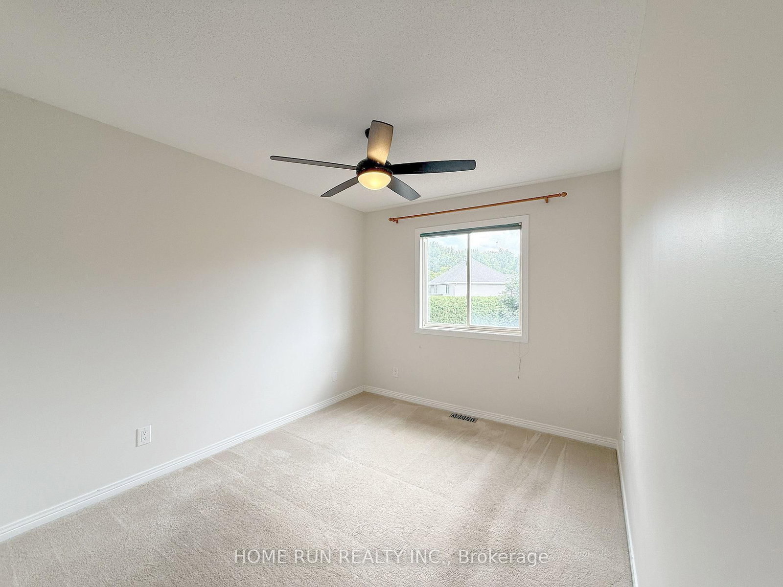 4354 Wildmint Square • Ottawa, ON photo 26